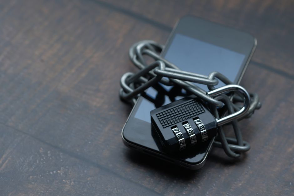 Fabricante reforça educação do consumidor sobre smartphones
