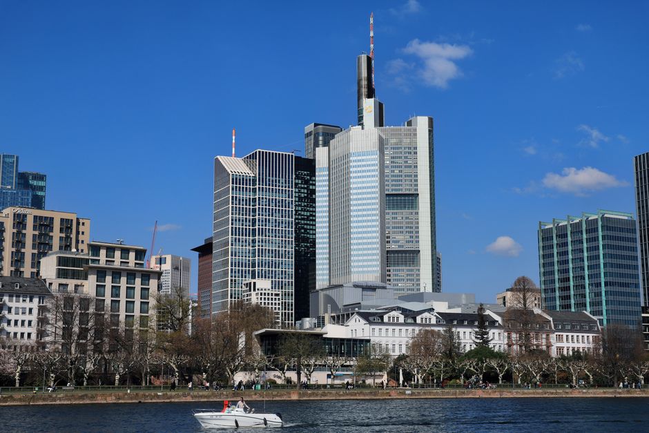 Governo alemão bloqueia avanço do UniCredit sobre Commerzbank
