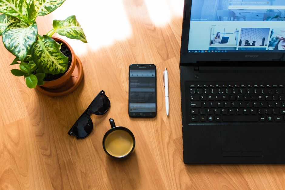 Lenovo lança notebook com 128 GB de RAM e GPU integrada de alta potência