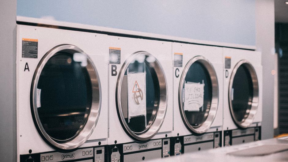 LG lança lava e seca de até 18 kg para áreas de serviço compactas