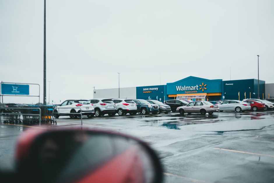 Walmart expande flywheel global com Walmart+ no Canadá